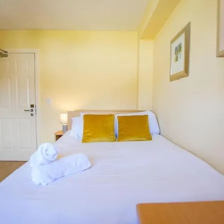 Hébergement de vacances 93 - Roomy Townhouse By Shortstays Galway
